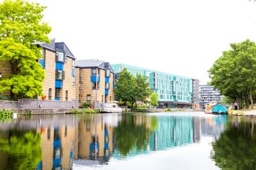 London Mile End Schule